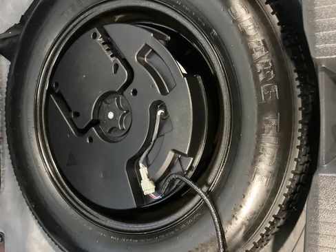 Used 2023 Nissan Rogue SV image 30