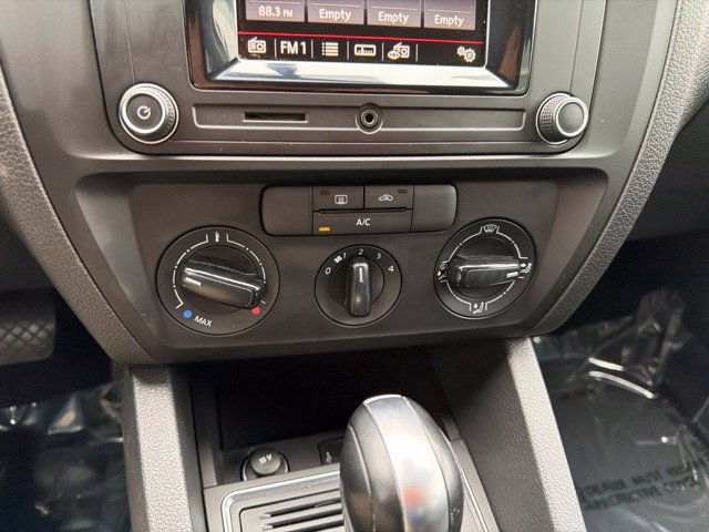 Used 2016 Volkswagen Jetta S FWD image 14