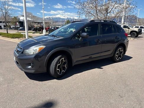Used 2013 Subaru Crosstrek 2.0i Premium w/ Popular Pkg 2 AWD/4WD image 3