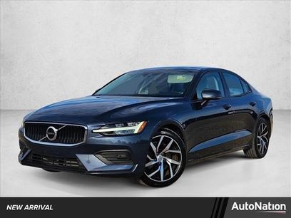 Used 2020 Volvo S60 T5 Momentum