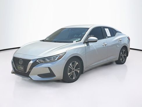 Used 2021 Nissan Sentra SV FWD image 3