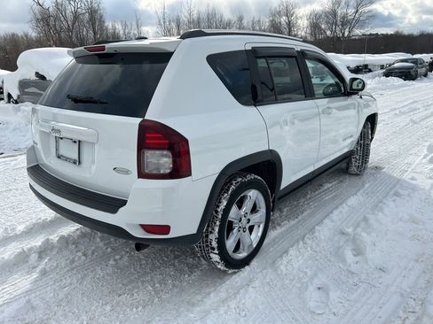 Used 2014 Jeep Compass Latitude image 7