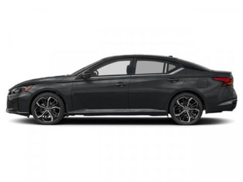 Used 2025 Nissan Altima 2.5 SR AWD/4WD image 3
