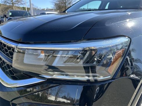 Used 2023 Volkswagen Taos S image 9