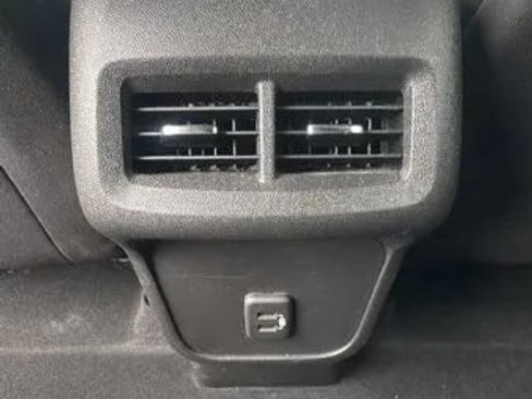 Used 2019 Chevrolet Equinox LT AWD/4WD image 12