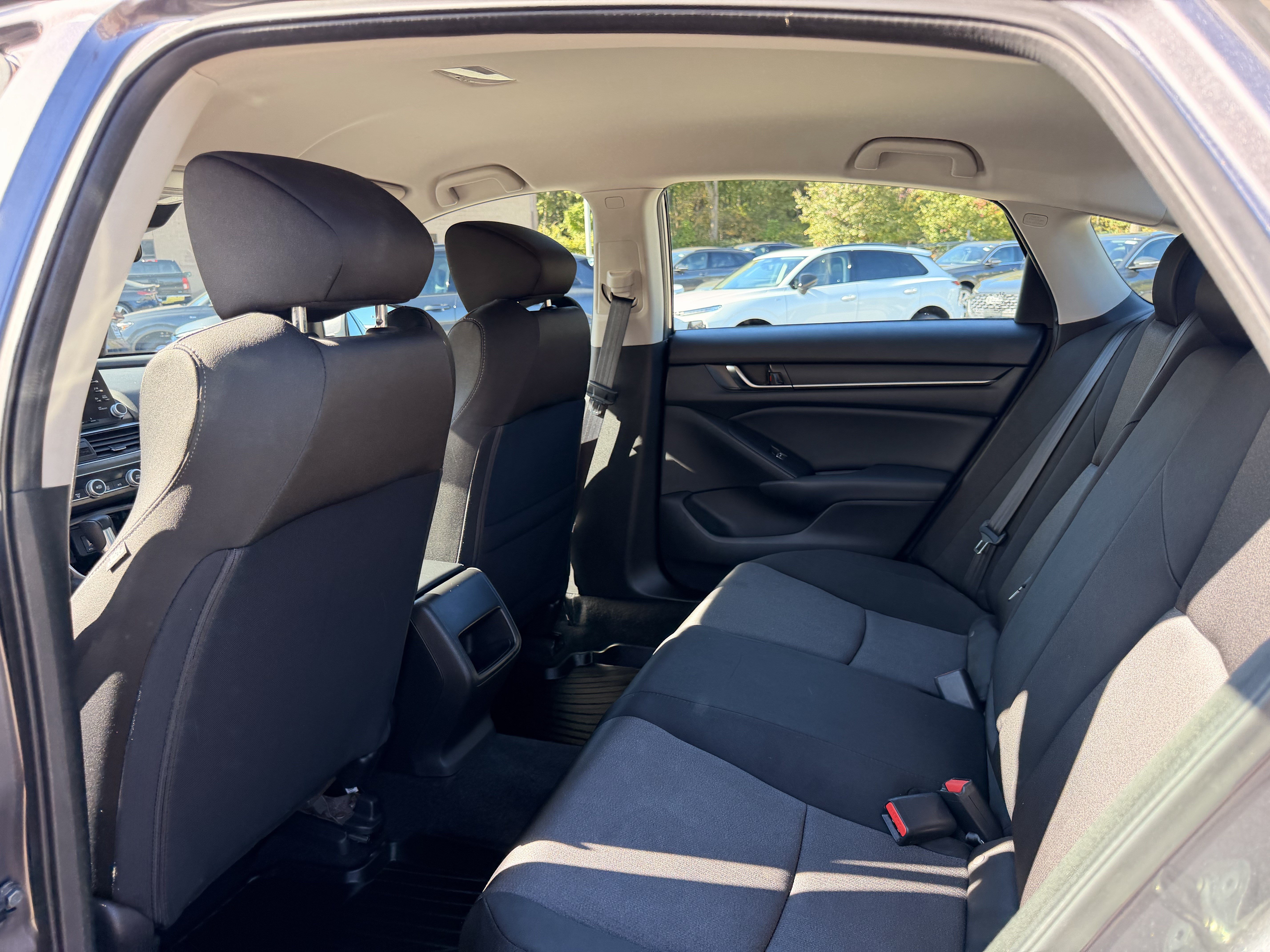 Certified 2018 Honda Accord LX image 5