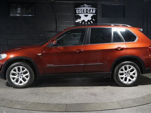 Used 2011 BMW X5 xDrive35i image 2