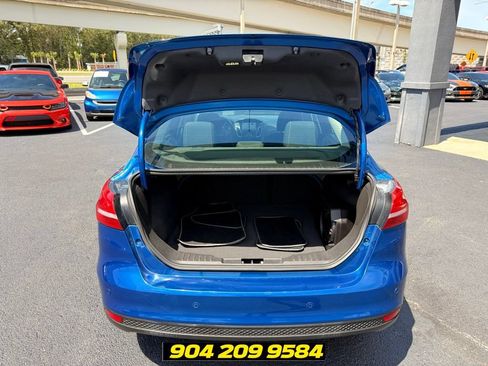 Used 2018 Ford Focus SEL FWD image 29