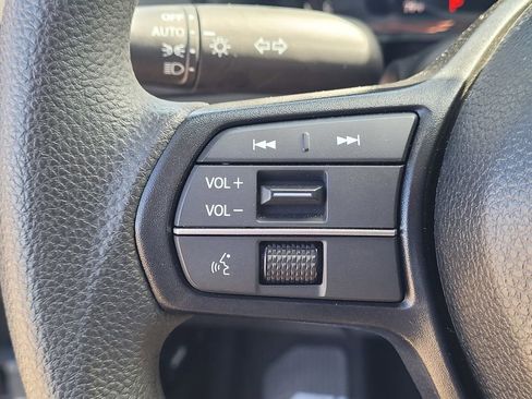 Used 2025 Honda Accord SE image 15