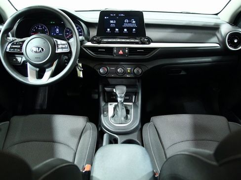 Used 2020 Kia Forte LXS image 4