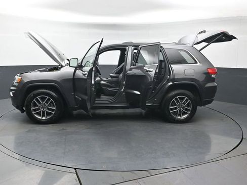 Used 2019 Jeep Grand Cherokee Limited image 49