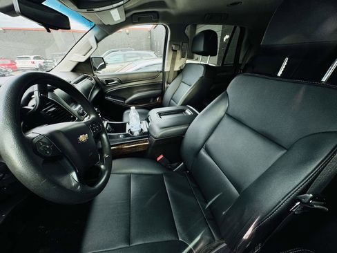 Used 2018 Chevrolet Tahoe 4WD image 15