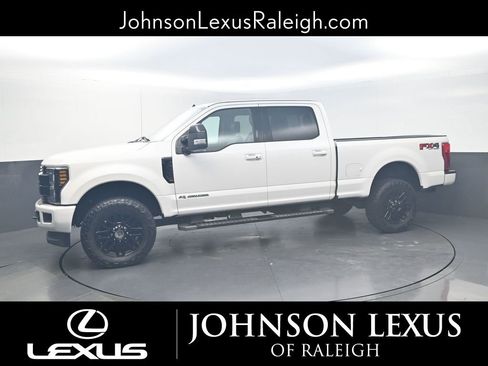 Used 2019 Ford F250 Lariat w/ Lariat Ultimate Package image 2