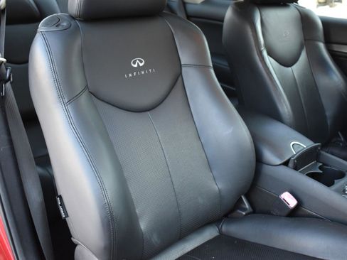 Used 2010 INFINITI G37 x Coupe w/ Premium Pkg image 35