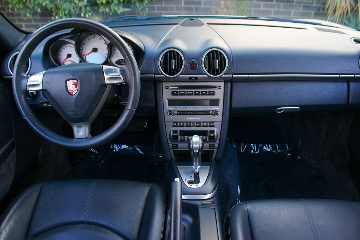 Used 2007 Porsche Cayman S RWD image 11