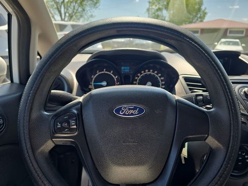 Used 2015 Ford Fiesta S FWD image 18