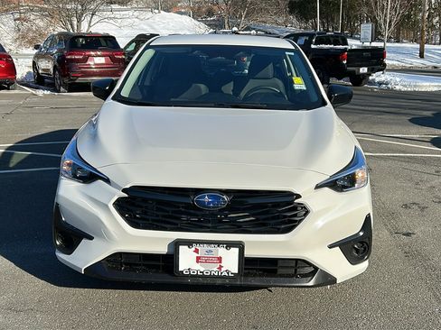 Certified 2025 Subaru Impreza 2.0i image 3