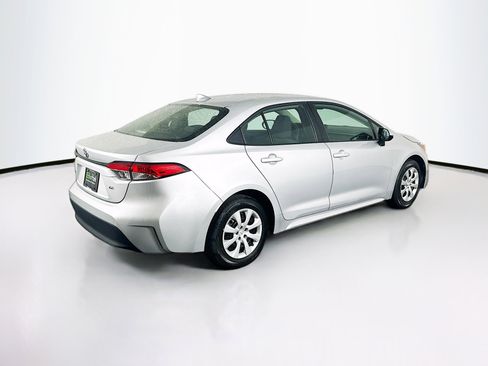 Used 2024 Toyota Corolla LE image 9