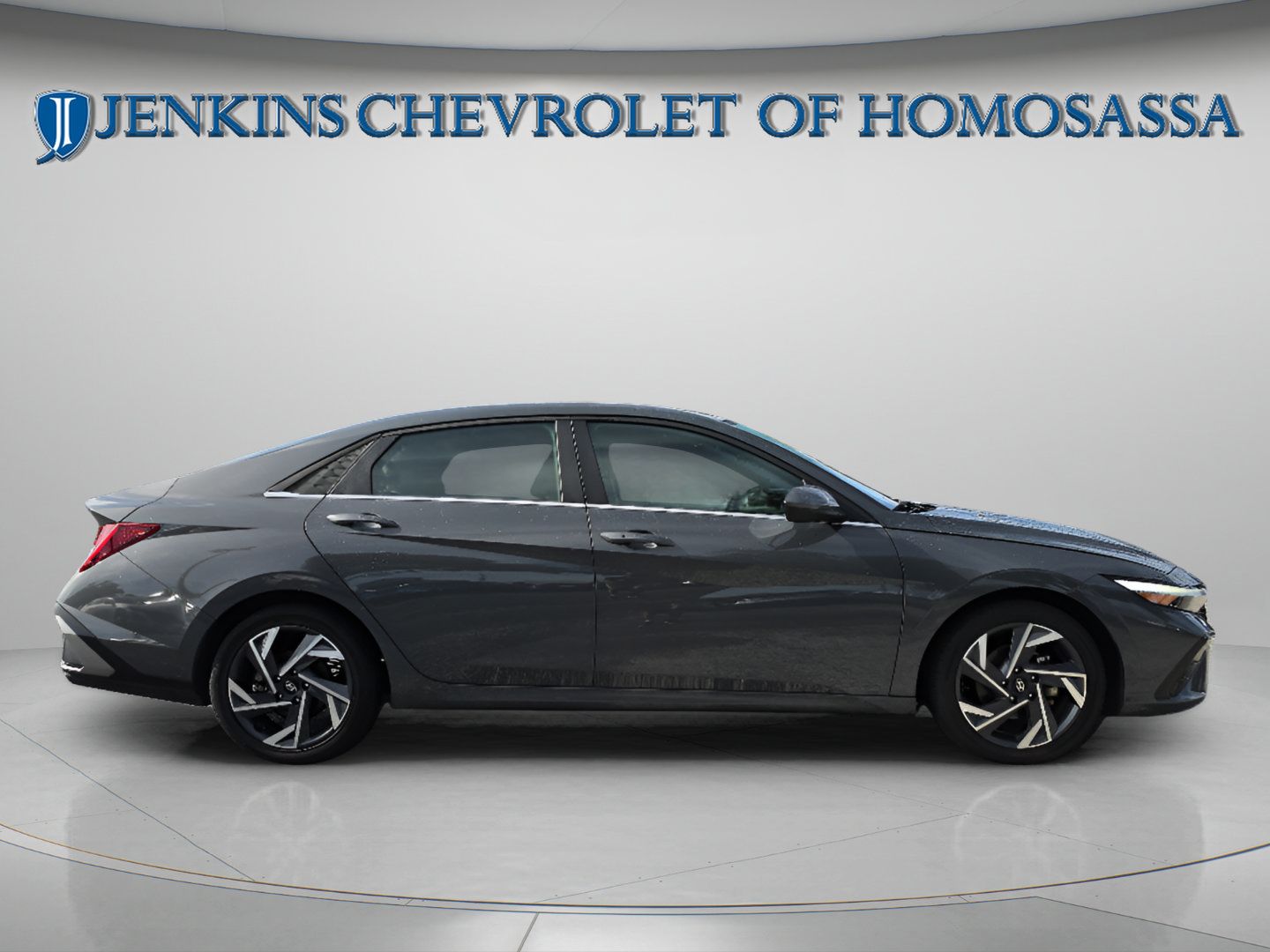 Used 2025 Hyundai Elantra SEL FWD image 3