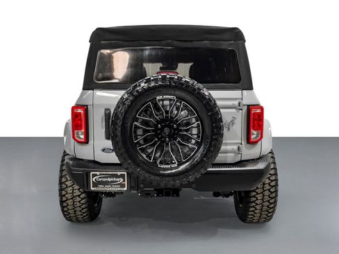 Used 2023 Ford Bronco Black Diamond image 8