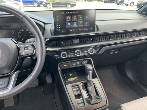 Certified 2025 Honda CR-V Sport Touring image 19