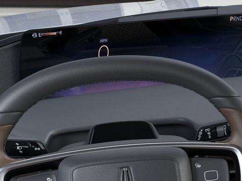 New 2026 Lincoln Navigator Reserve AWD/4WD image 13