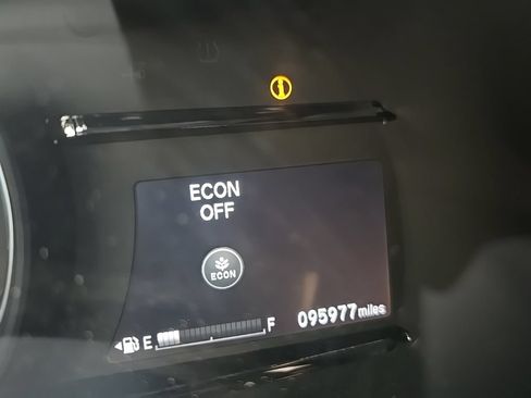 Used 2022 Honda HR-V EX image 13