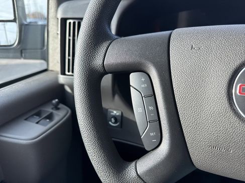 Used 2024 GMC Savana 2500 w/ Driver Convenience Package image 12