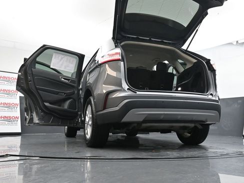 Used 2022 Ford Edge SEL image 35