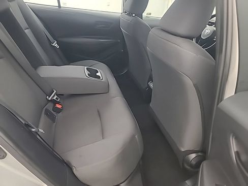 Used 2025 Toyota Corolla LE FWD image 18