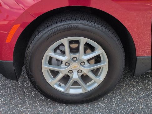 Certified 2024 Chevrolet Equinox LT AWD/4WD image 30