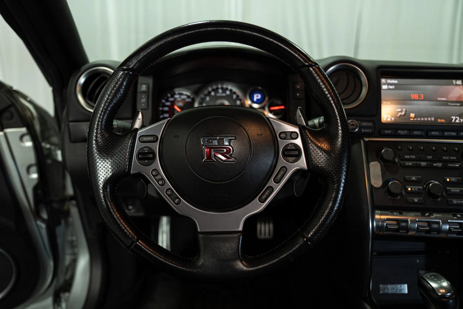 Used 2009 Nissan GT-R Premium AWD/4WD image 12