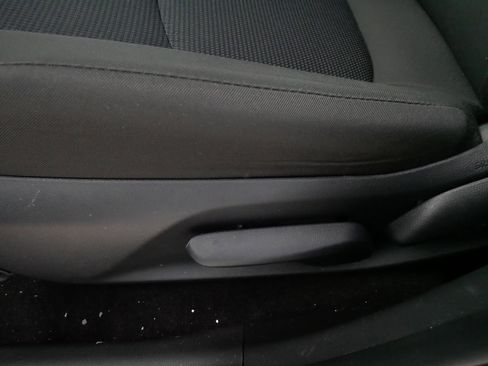 Certified 2025 Toyota RAV4 LE image 20