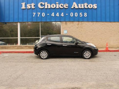 Used 2015 Nissan Leaf S FWD image 21