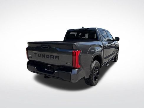 Used 2024 Toyota Tundra SR5 w/ SR5 Convenience Package AWD/4WD image 5