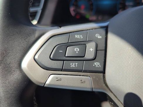 Used 2026 Volkswagen Atlas SE FWD image 21