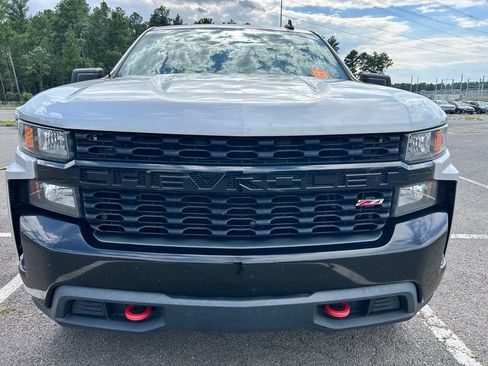 Used 2019 Chevrolet Silverado 1500 Custom Trail Boss w/ Custom Convenience Package AWD/4WD image 7