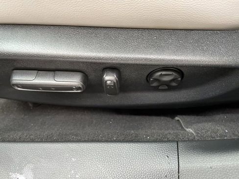 Certified 2018 Honda Accord EX-L image 11