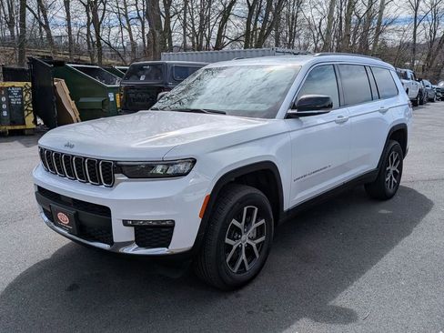 New 2025 Jeep Grand Cherokee L Limited image 7