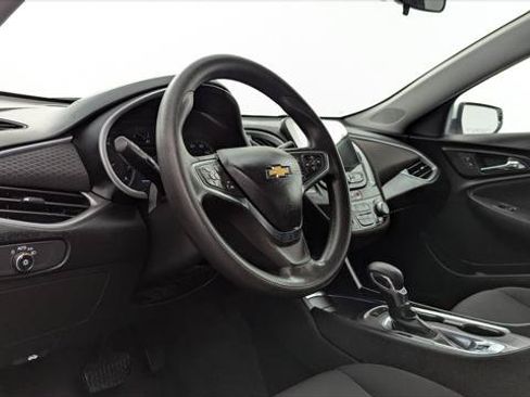 Used 2024 Chevrolet Malibu LT FWD image 23