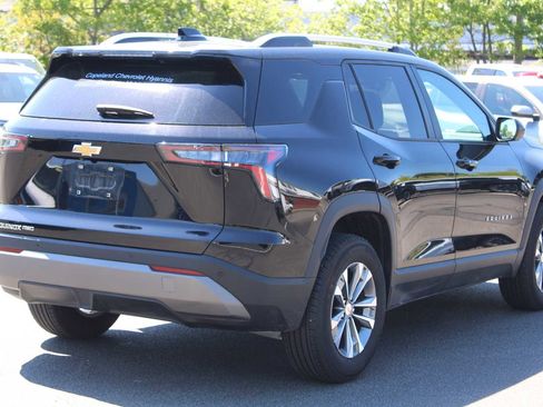 Used 2025 Chevrolet Equinox LT w/ Convenience Package II AWD/4WD image 5