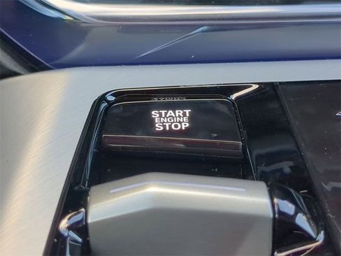 New 2025 BMW X3 xDrive30i w/ Premium Package image 29