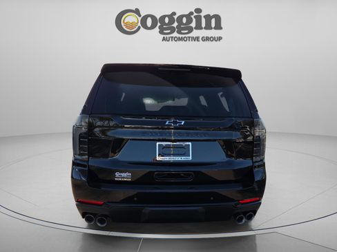 New 2026 Chevrolet Suburban Z71 image 4