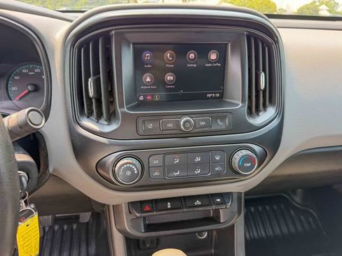 Used 2022 Chevrolet Colorado W/T w/ WT Convenience Package RWD image 13