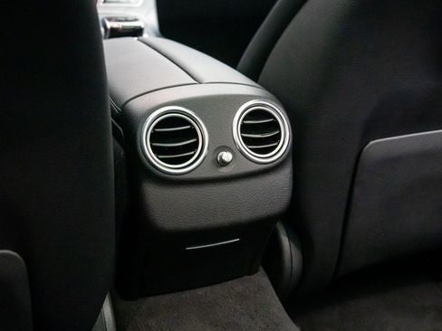 Used 2019 Mercedes-Benz E 300 E 300 image 19