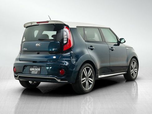 Used 2018 Kia Soul + FWD image 5