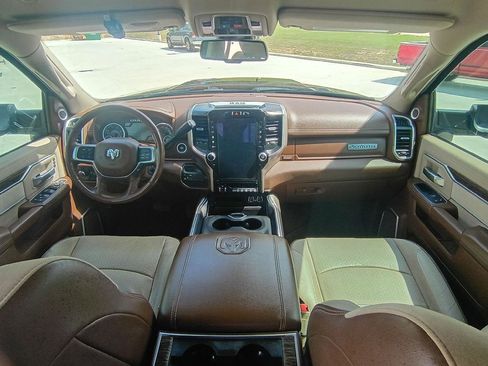 Used 2020 RAM 3500 Laramie image 15