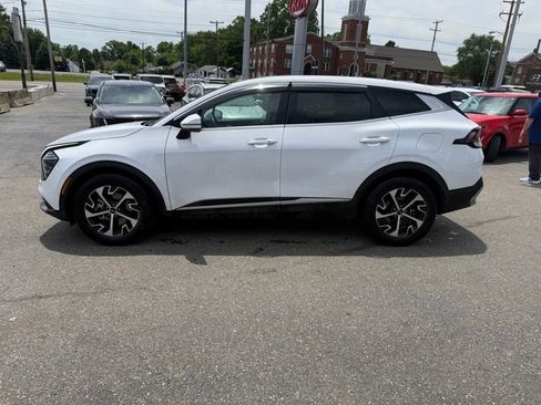 Certified 2024 Kia Sportage EX FWD image 5