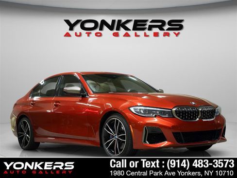 Used 2021 BMW M340i xDrive M340i xDrive w/ Driving Assistance Package image 11