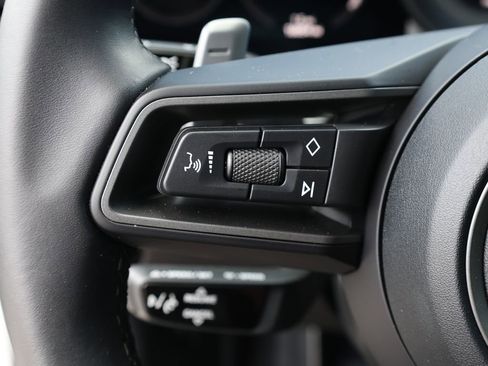 Used 2020 Porsche 911 Carrera w/ Sport Chrono Package RWD image 32